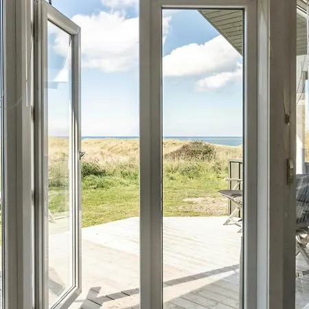 Vakantiehuis Retro With Sea View At Tornby Hirtshals