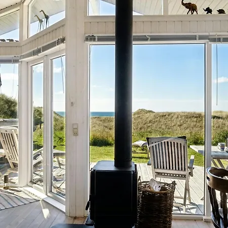 Tatil Evi Retro With Sea View At Tornby Hirtshals